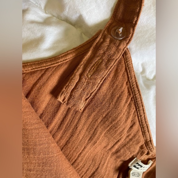 Billabong Daydream Button Front Jumpsuit in Rust NWOT - Picture 5 of 16